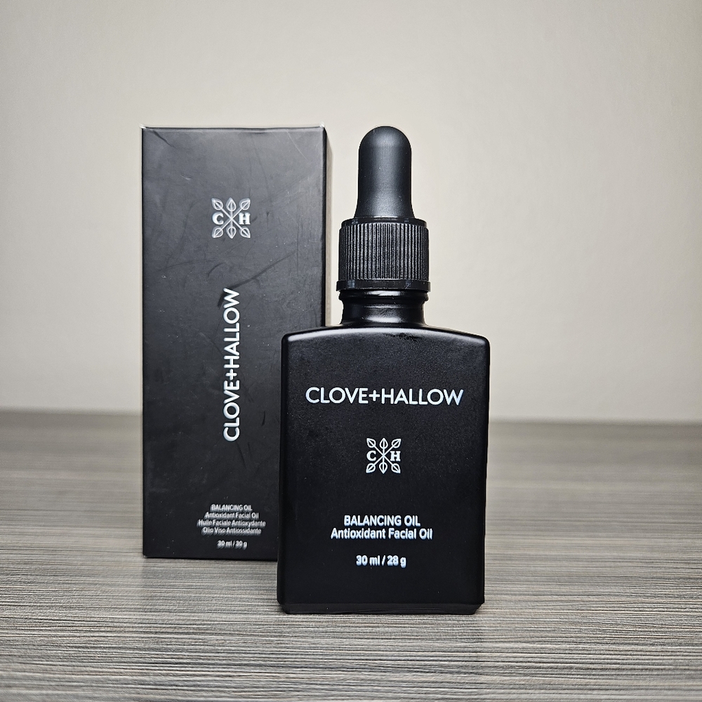 Clove + Hallow Balancing Oil Antioxidant Facial Oil new in box 30ml